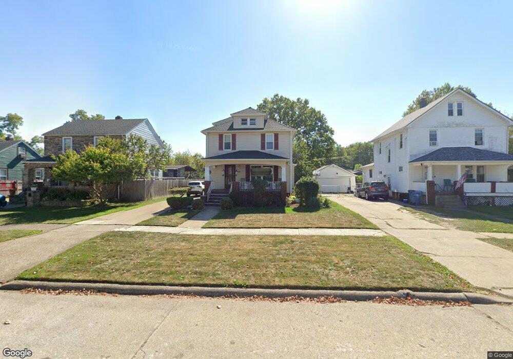 1748 E 34th St, Lorain, OH 44055 - photo 1
