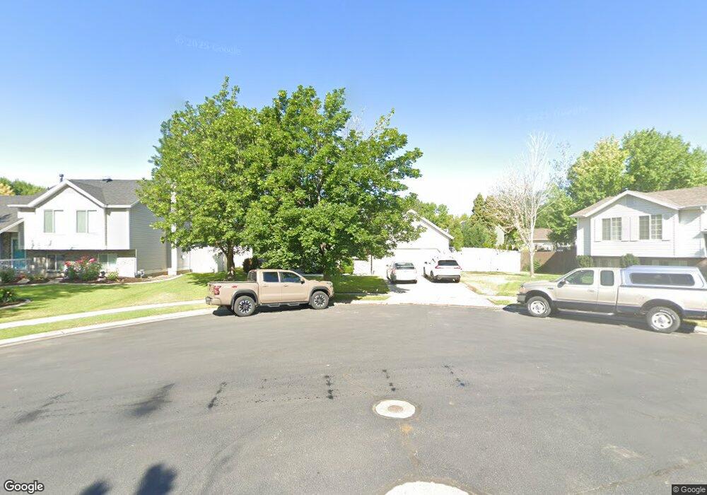 8286 Piney Ct, West Jordan, UT 84088 - photo 1