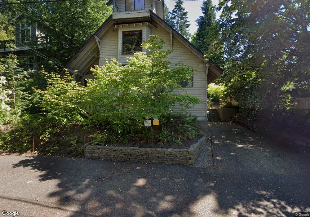 1438 Pine St, Lake Oswego, OR 97034 - photo 1