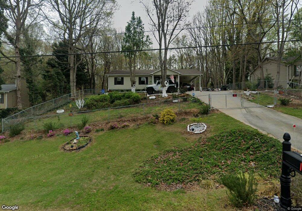 4344 Falcon Crest Dr, Flowery Branch, GA 30542 - photo 1