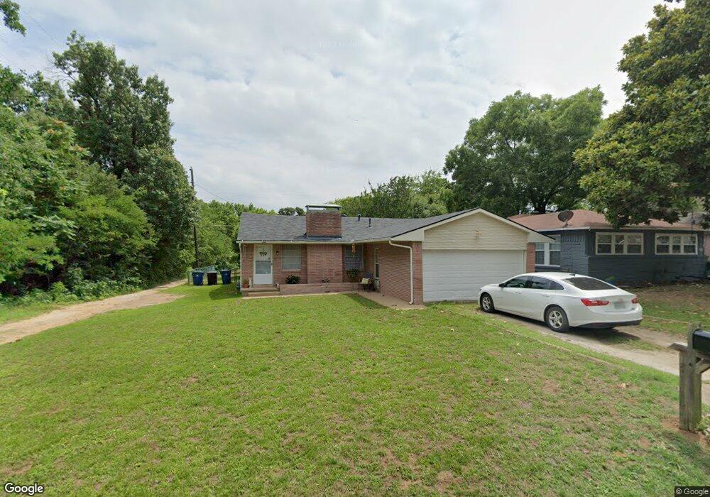 700 W Bullock St, Denison, TX 75020 - photo 1