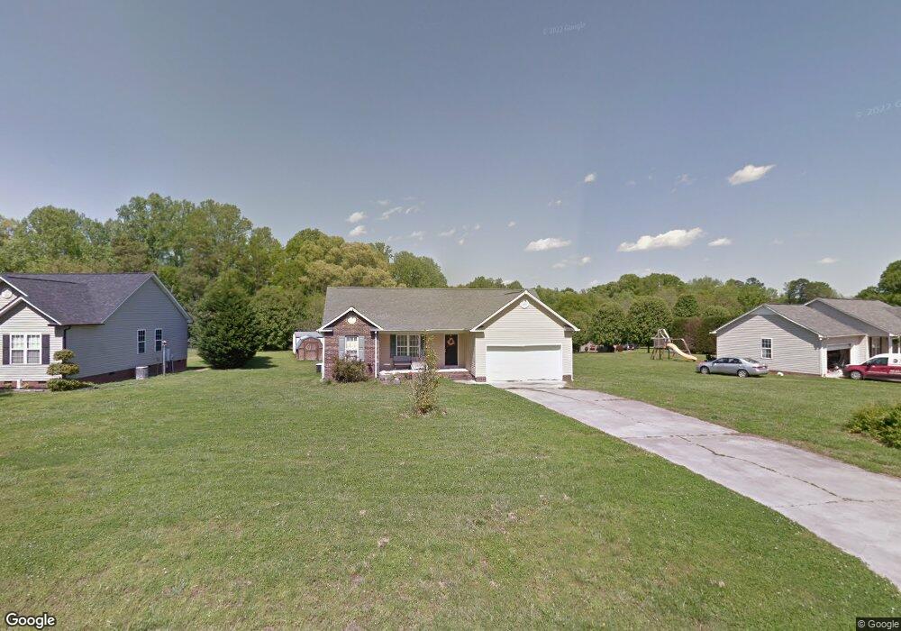 2110 Drive Inn Rd, Lincolnton, NC 28092 - photo 1