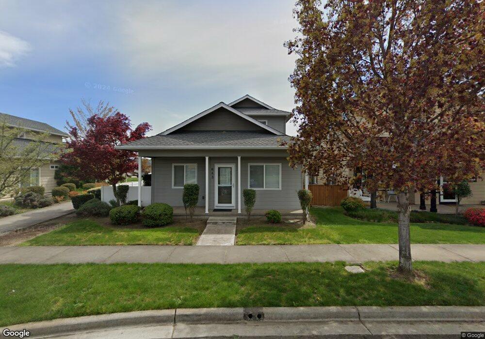 683 Buck Point St, Central Point, OR 97502 - photo 1