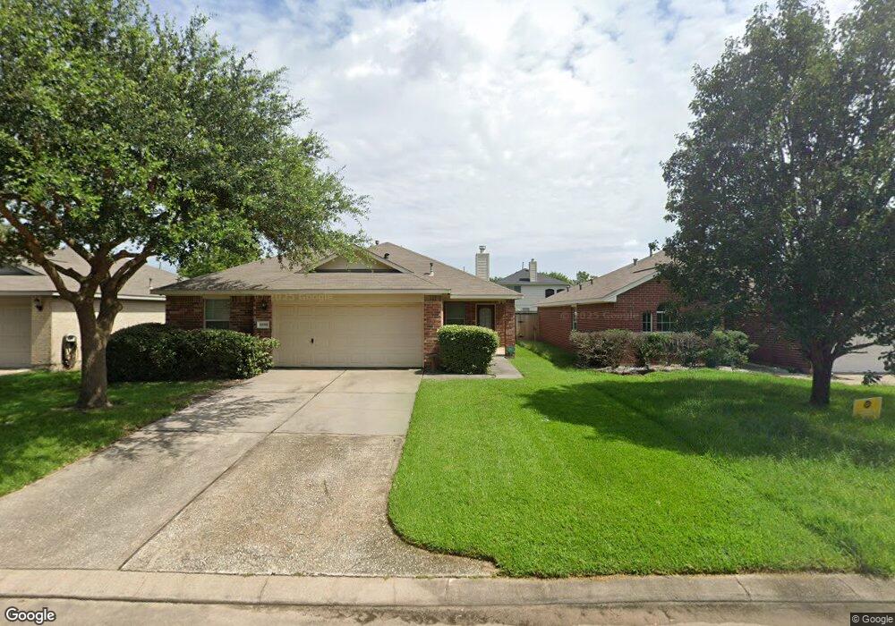 32018 Sue Ln, Pinehurst, TX 77362 - photo 1