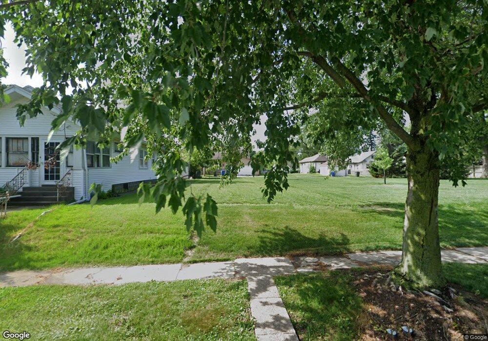 1415 Elm St, Davenport, IA 52803 - photo 1