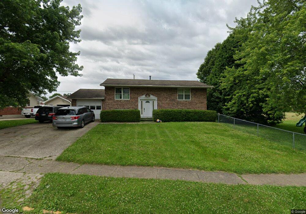 548 N Monroe Dr, Xenia, OH 45385 - photo 1