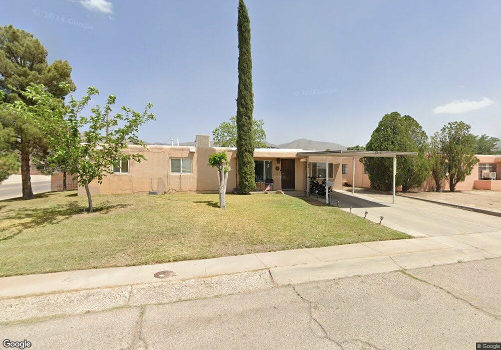 1701 Van Ct, Alamogordo, NM 88310 - photo 1