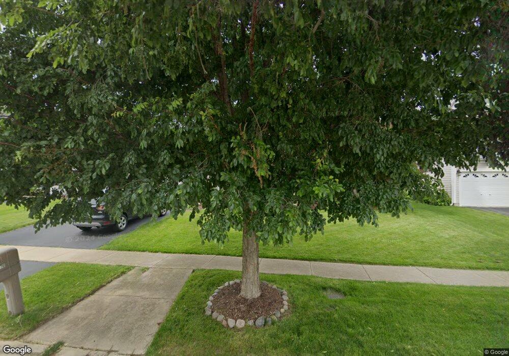 670 Vista Dr, Oswego, IL 60543 - photo 1