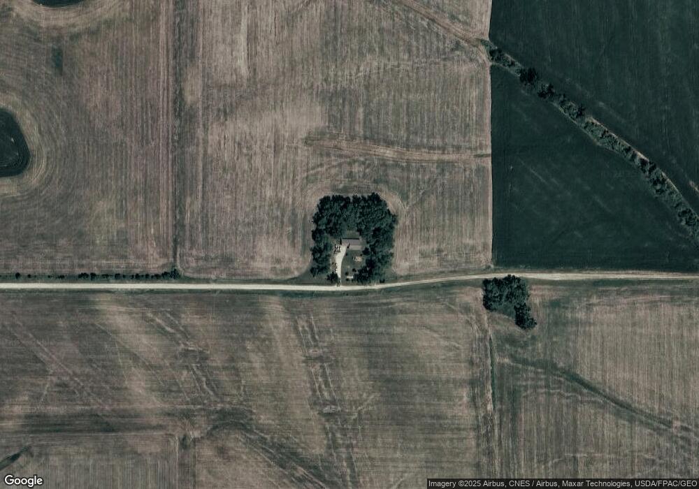 4592 S 12th Ave W, Newton, IA 50208 - photo 1