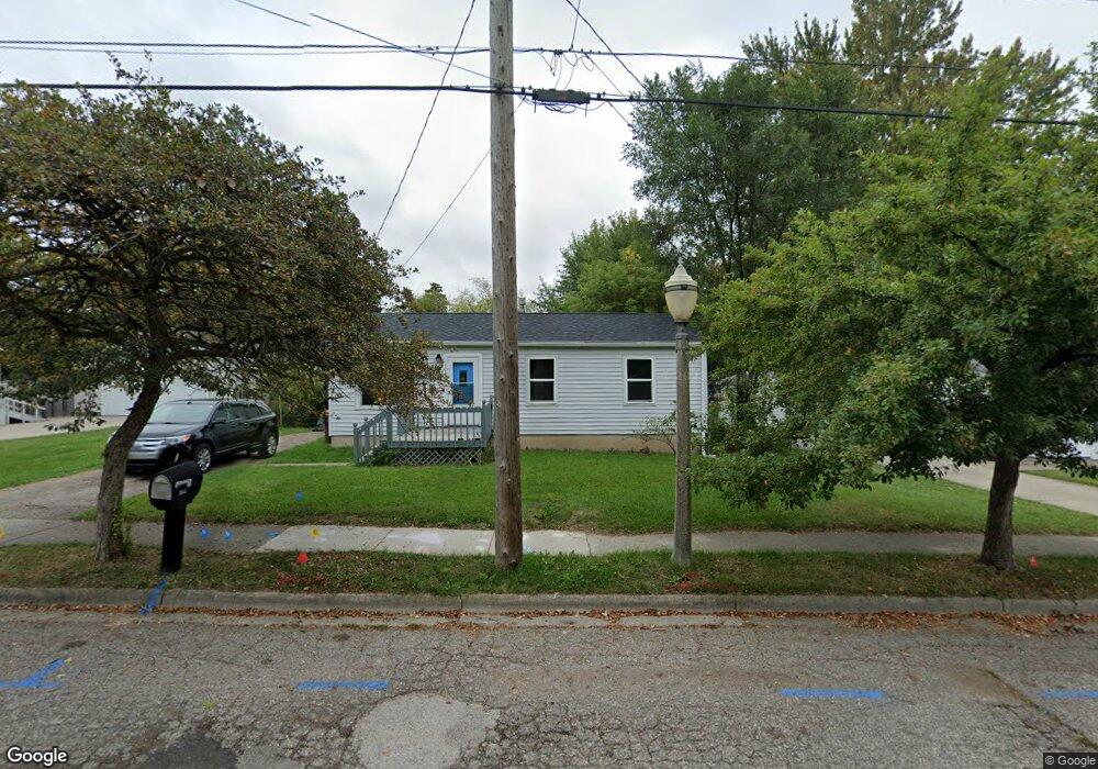 4925 Palmer St, Lansing, MI 48910 - photo 1