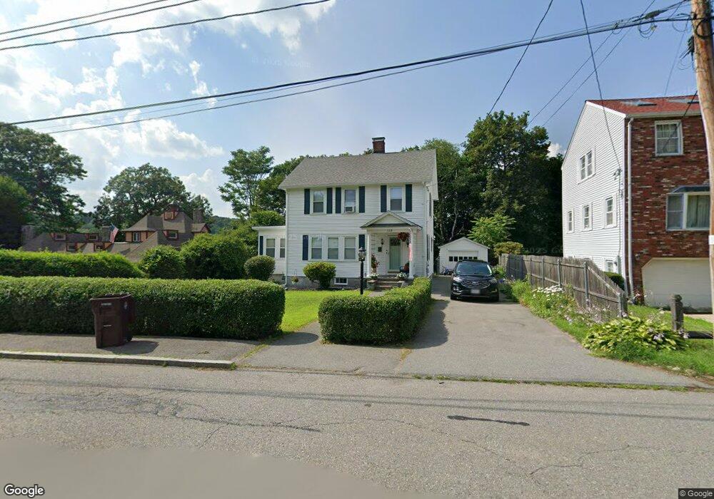 728 E Merrimack St, Lowell, MA 01852 - photo 1