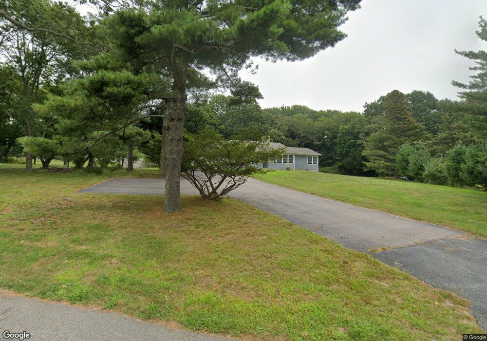 21 Peckham Ave, Wakefield, RI 02879 - photo 1