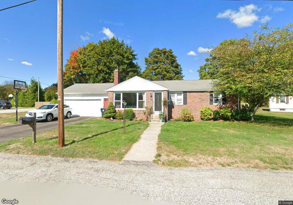 7 Beacon Ln, Cumberland, RI 02864 - photo 1