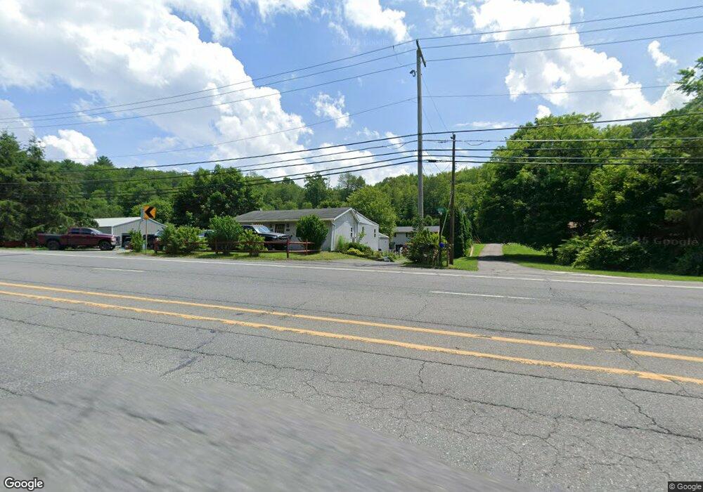 972 W Penn Pike, Tamaqua, PA 18252 - photo 1