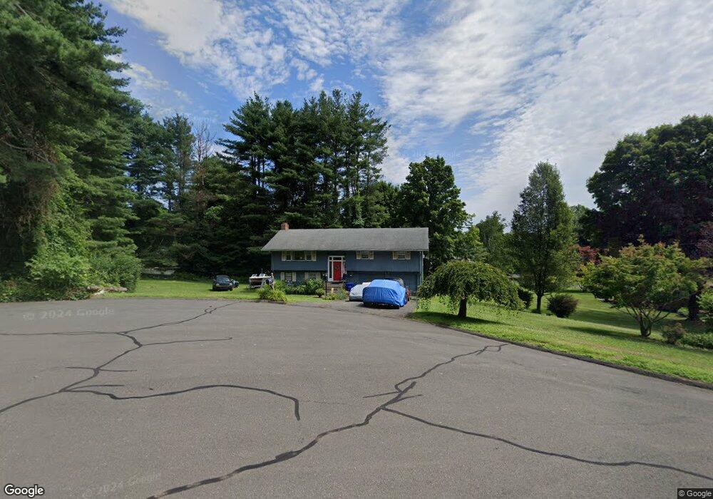 4 Cedar Ln, Bloomfield, CT 06002 - photo 1