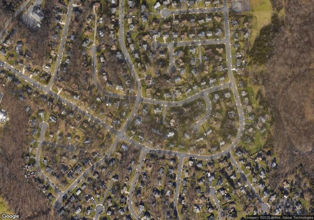 15121 Philip Lee Rd, Chantilly, VA 20151 - photo 1