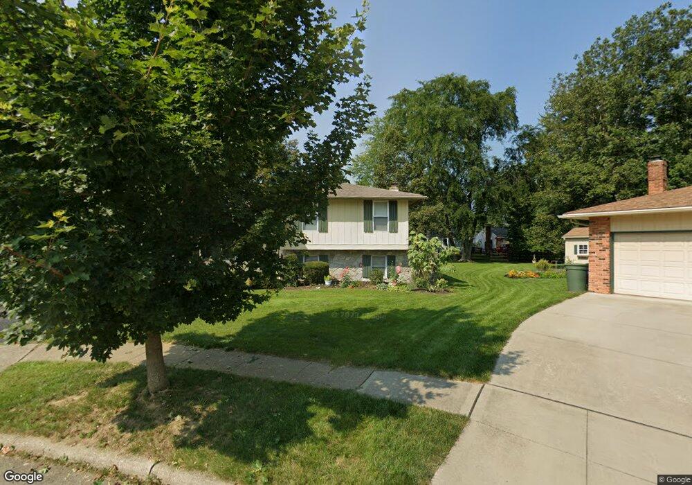 1856 Knollridge Ct, Columbus, OH 43229 - photo 1