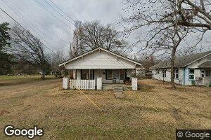 210 S Front St, Gurdon, AR 71743