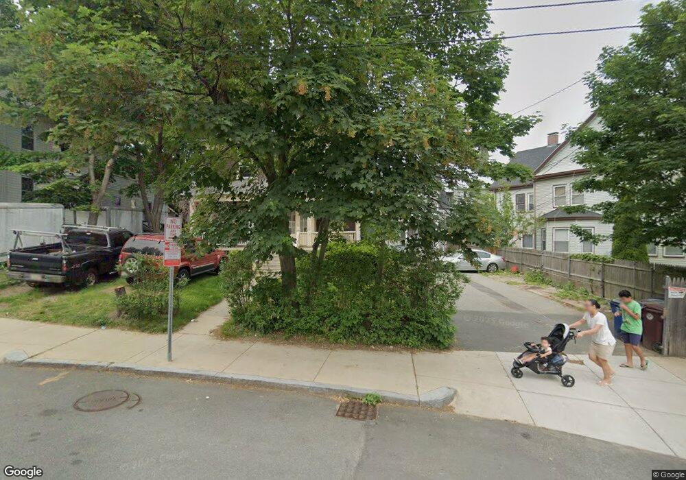 30 Fitzhenry Square, Revere, MA 02151 - photo 1