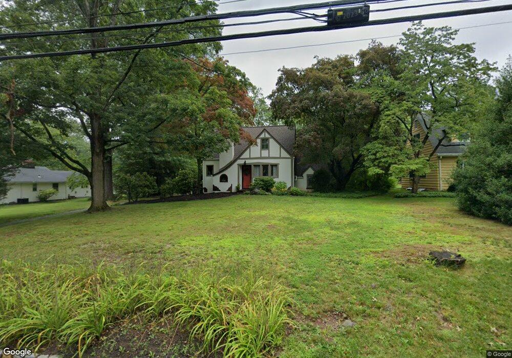 119 W Oak St, Basking Ridge, NJ 07920 - photo 1