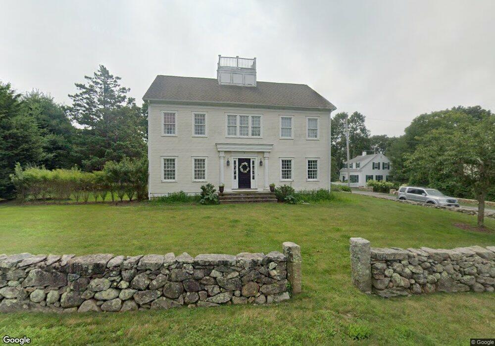 5 Summer St, South Dartmouth, MA 02748 - photo 1