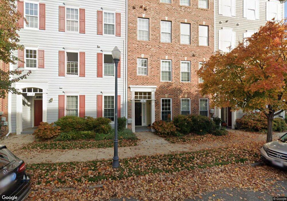 153 Chevy Chase St unit A, Gaithersburg, MD 20878 - photo 1