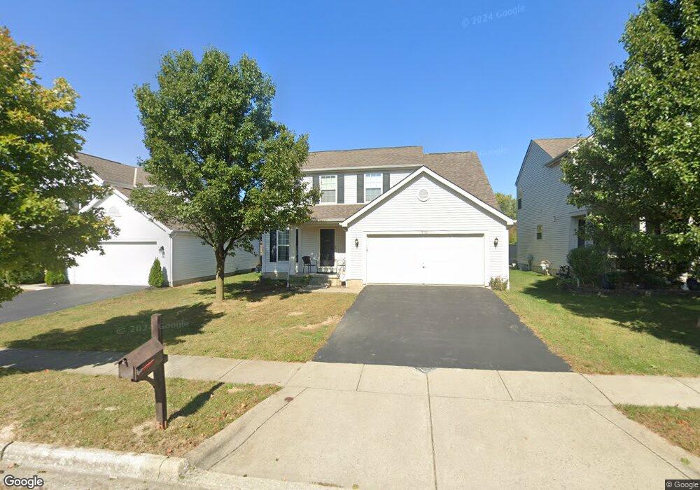 1530 Grove Hill Dr, Columbus, OH 43240 - photo 1