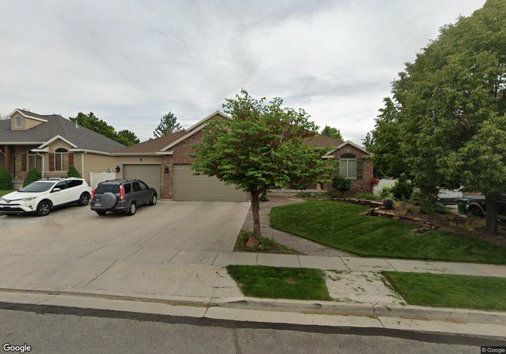 406 Sandy Oaks Dr, Sandy, UT 84070 - photo 1