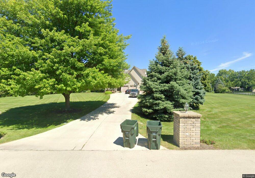 28W700 Perkins Ct, Naperville, IL 60564 - photo 1