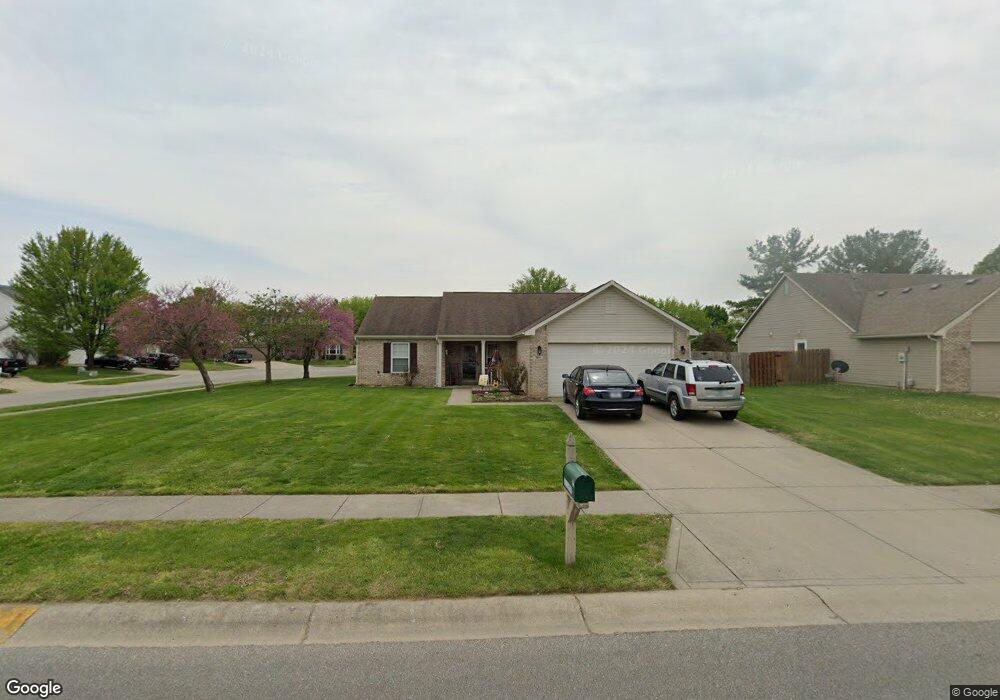 784 Hummingbird Ln, Whiteland, IN 46184 - photo 1