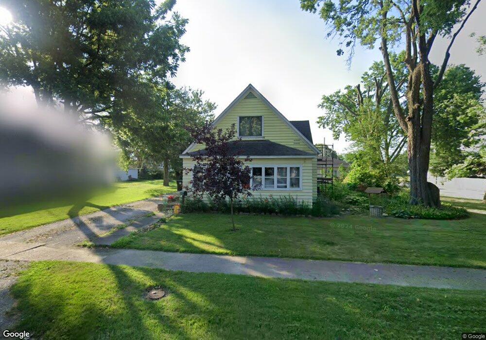 602 N Sherman St, Lincoln, IL 62656 - photo 1