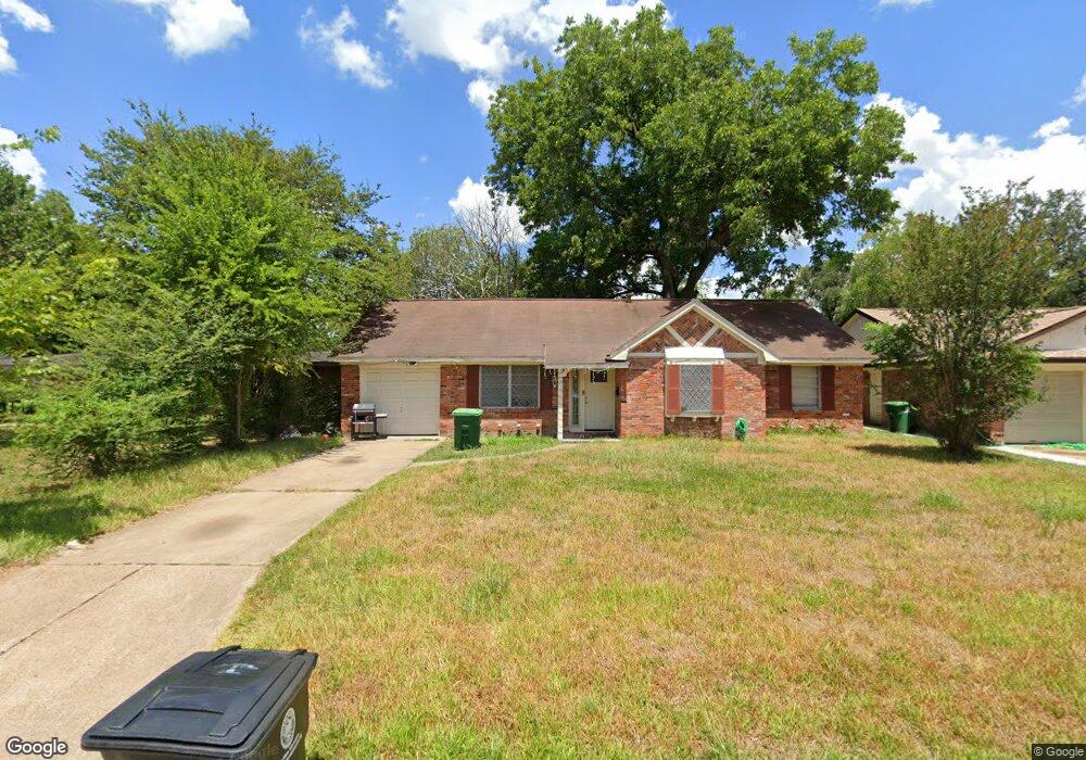 822 Lyngrove Dr, Houston, TX 77038 - photo 1