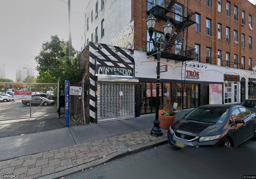 688 Bergen Ave, Jersey City, NJ 07304 - photo 1