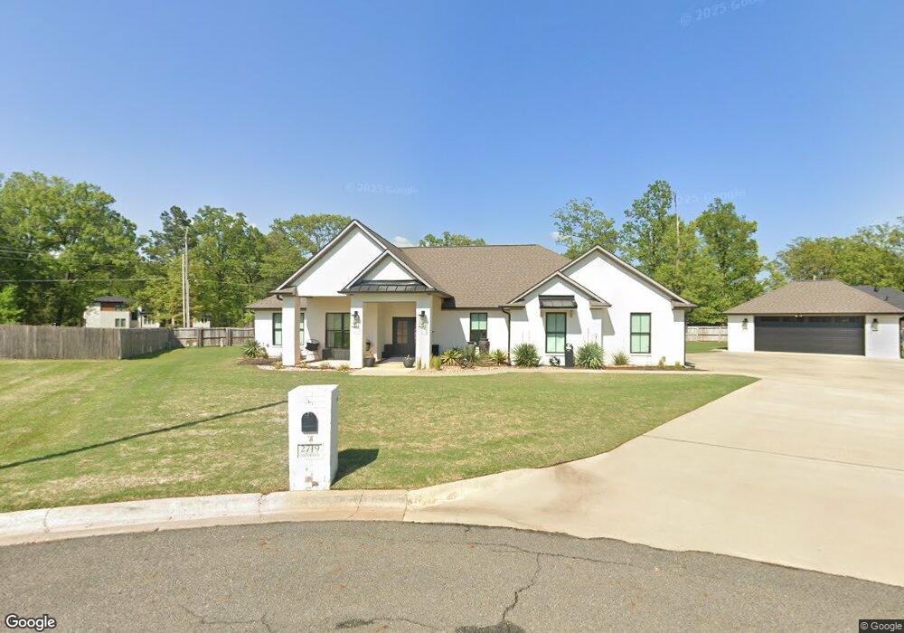 2719 Pauls Cir, Texarkana, AR 71854 - photo 1