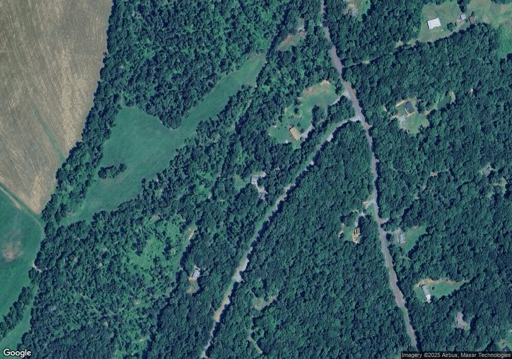 132 Hawk Cir, Locust Dale, VA 22948 - photo 1