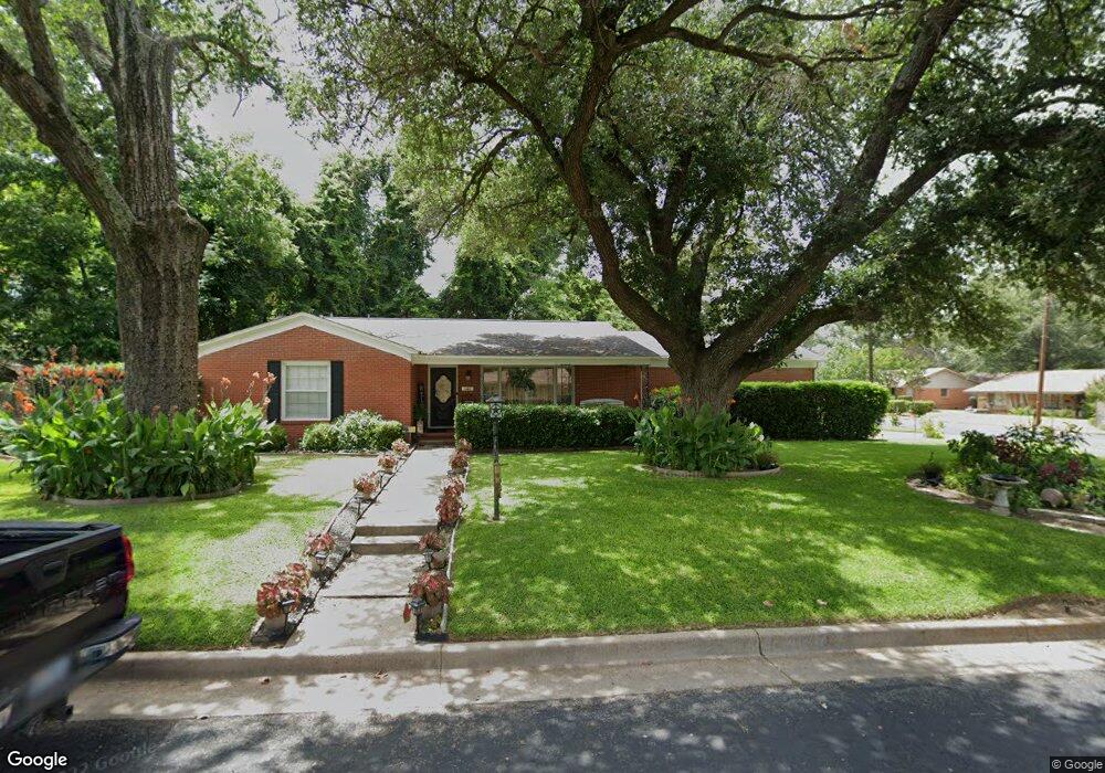 2007 Lakeview Ave, Tyler, TX 75701 - photo 1