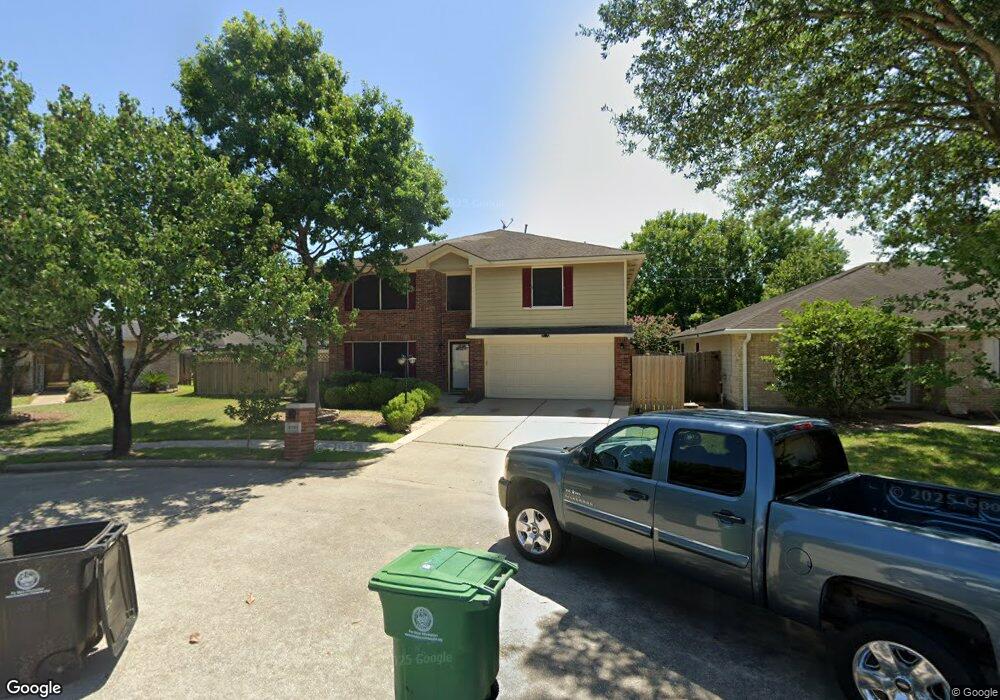 10911 Malden Dr, Houston, TX 77075 - photo 1