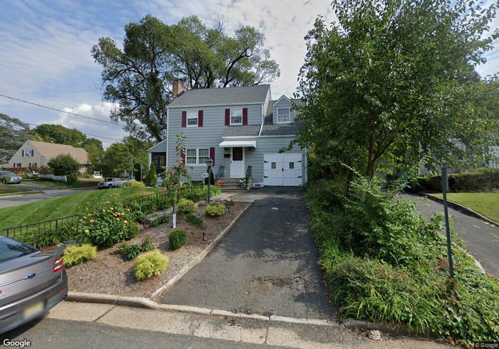 301 Morristown Rd, Linden, NJ 07036 - photo 1