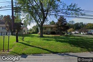 8 Pavilion Ln, Selinsgrove, PA 17870