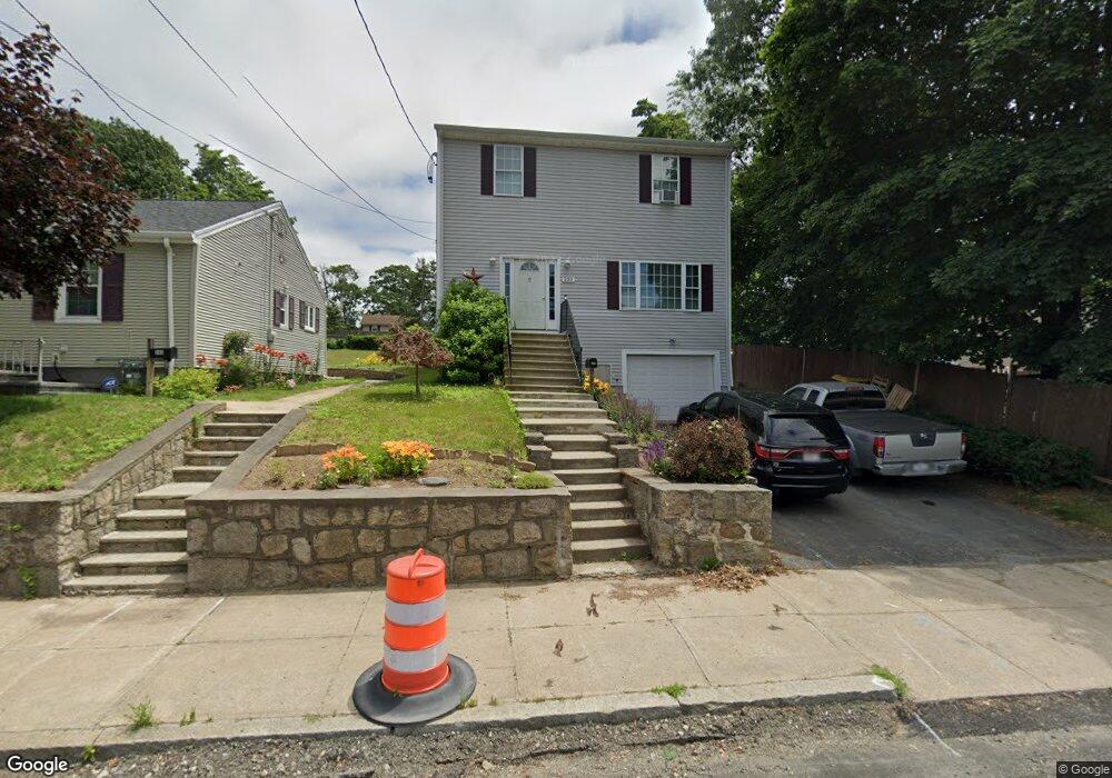 233 Oak Grove Ave, Fall River, MA 02723 - photo 1