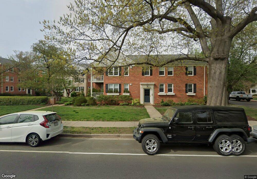 1302 Belle View Blvd unit B2, Alexandria, VA 22307 - photo 1