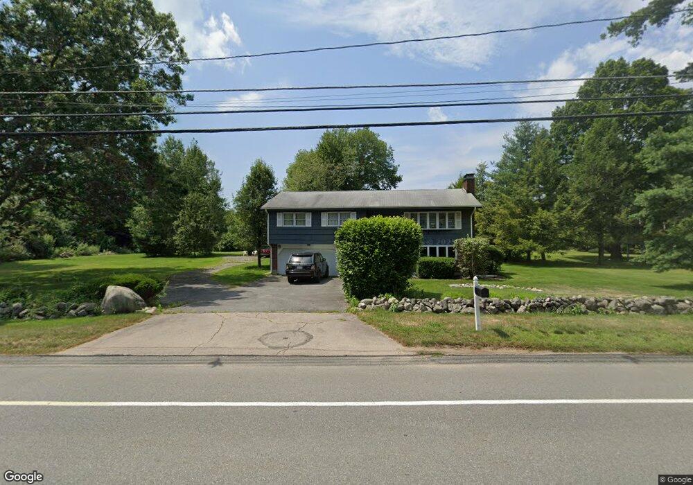 393 Fisher St unit 393, Walpole, MA 02081 - photo 1