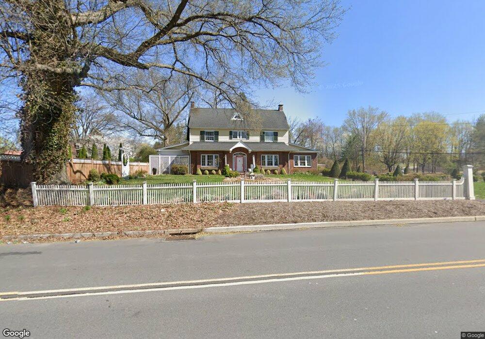 55 Shelbourne Rd, Reading, PA 19606 - photo 1