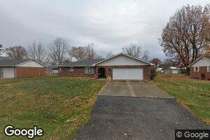 249 N Center St, Hoyleton, IL 62803