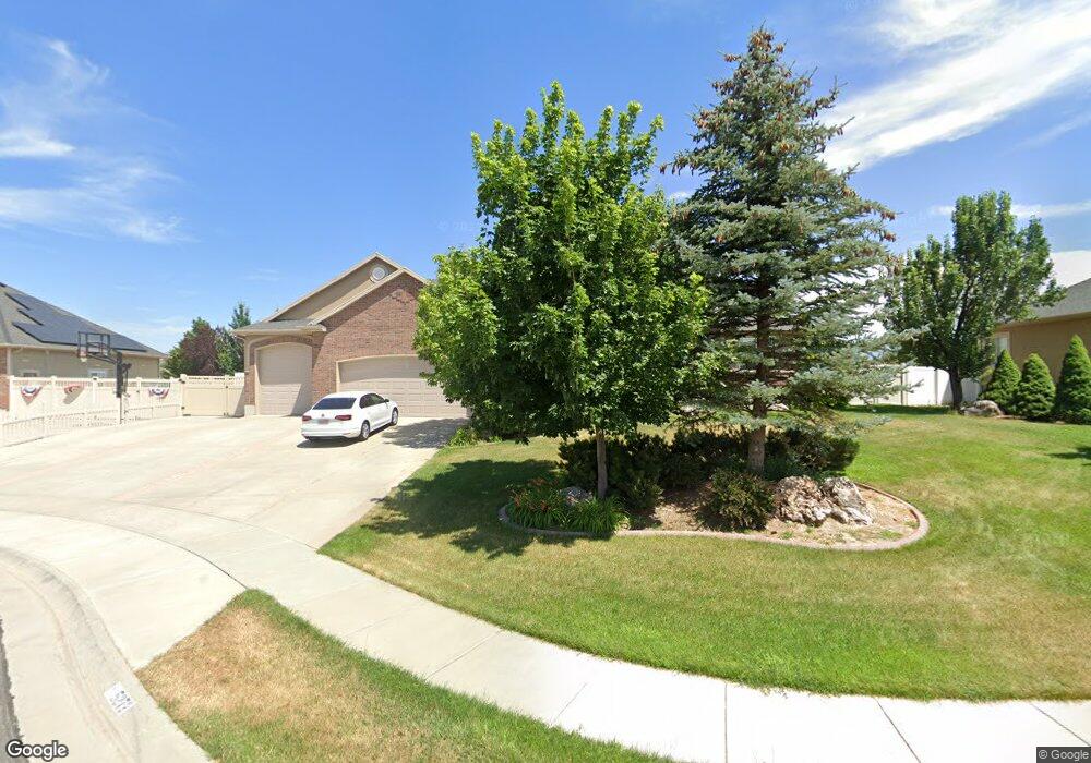 5272 S 6250 W, Hooper, UT 84315 - photo 1