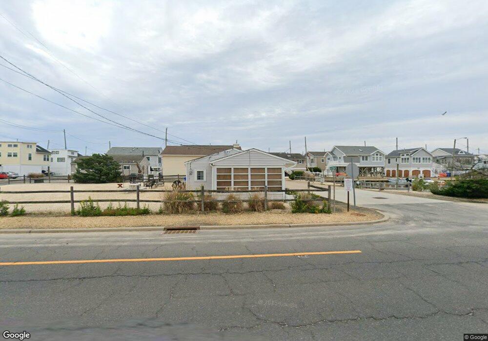 126 W Dolphin Way, Lavallette, NJ 08735 - photo 1