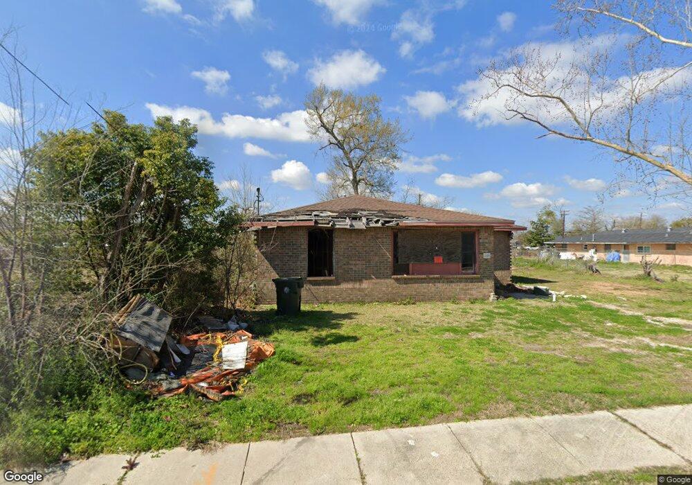 1029 Carl St, Lake Charles, LA 70601 - photo 1