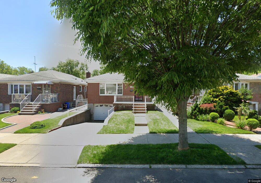 15734 25th Dr, Flushing, NY 11354 - photo 1