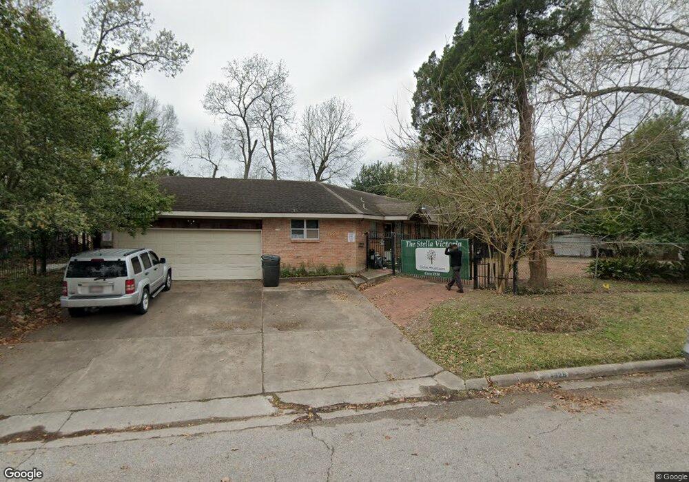 4628 Roseneath Dr unit B, Houston, TX 77021 - photo 1