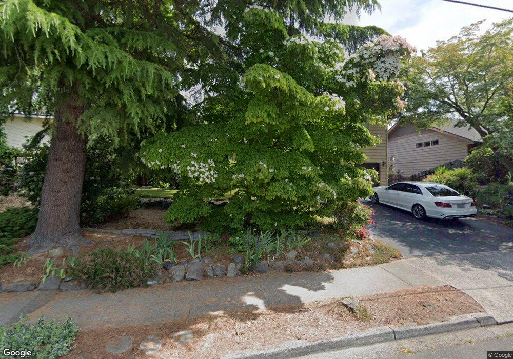 1423 8th Ave S, Edmonds, WA 98020 - photo 1